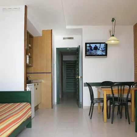 Rosanna Apartment Lloret de Mar