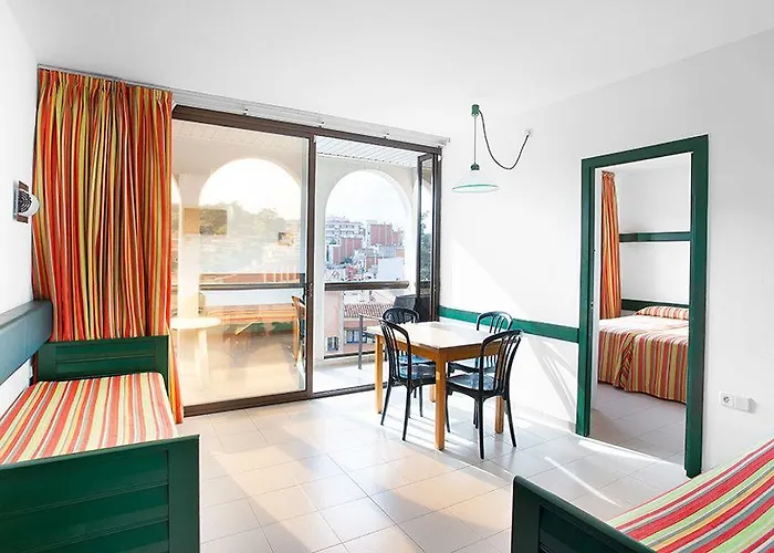 Rosanna Apartment Lloret de Mar